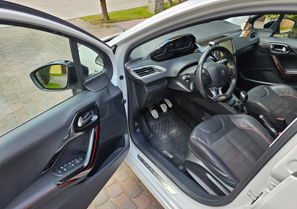 Peugeot 208 cena 35700 przebieg: 93000, rok produkcji 2015 z Działdowo małe 92